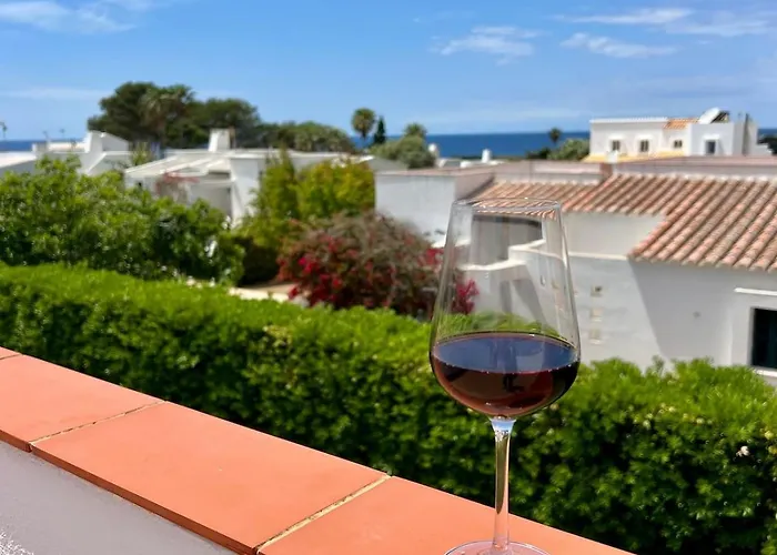 Kasa K - Slowlife In Vila Binibeca