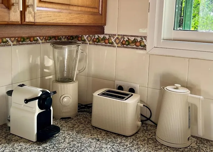 Kasa K - Slowlife In Vila Binibeca